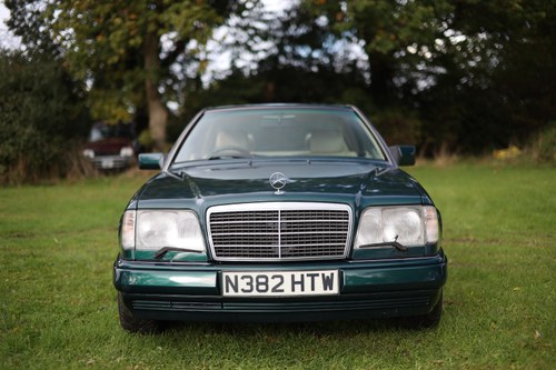 1995 Mercedes-Benz E320 till salu (bild 13 av 46)