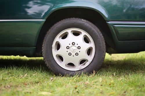 1995 Mercedes-Benz E320 till salu (bild 17 av 46)