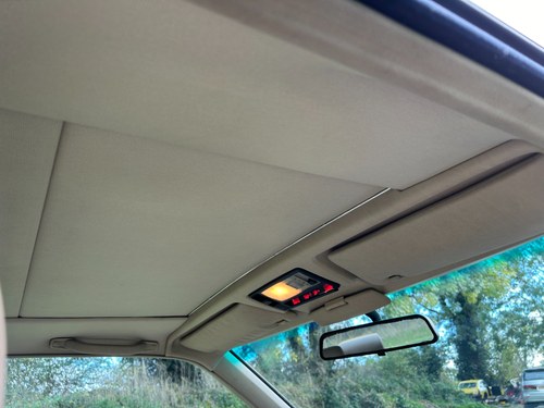 1995 Mercedes-Benz E320 till salu (bild 33 av 46)