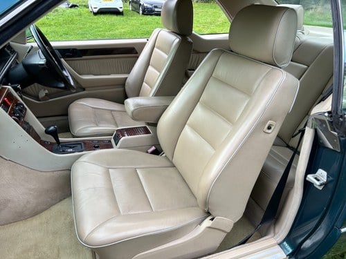 1995 Mercedes-Benz E320 till salu (bild 34 av 46)