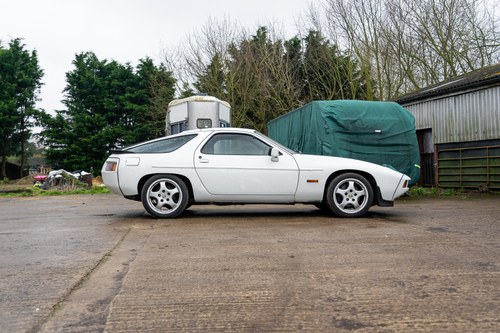 1986 Porsche 928 S till salu (bild 6 av 78)