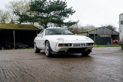 1986 Porsche 928 S till salu (bild 7 av 78)