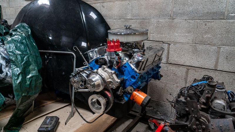 Ford 289 cu in (4.7-litre) V8 engine For Sale (picture 1 of 22)