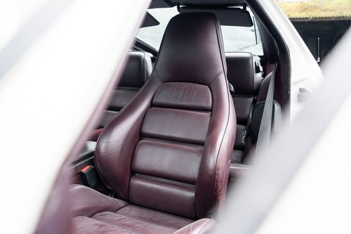 1986 Porsche 928 S till salu (bild 27 av 78)