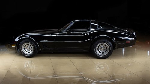 1982 Chevrolet Corvette T-Top Coupe 350  Auto  Black $22.9k For Sale