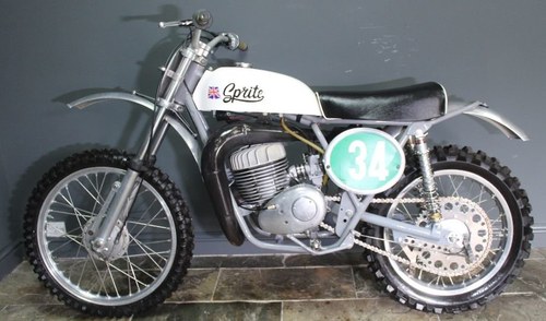 1967 Sprite 250 cc Two Stroke Motocross Machine SUPERB VENDUTO