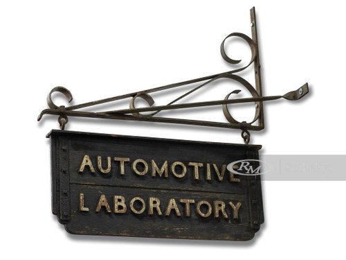 Automotive Laboratory Double-Sided Hanging Sign In vendita all'asta