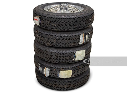 Dunlop 16-in. Wire Wheels with Vredestein Sprint Classic Tir Zu verkaufen durch Auktion