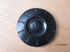 2017 set ot 4 centre wheel covers for a volkswagen t5/ t6 For Sale