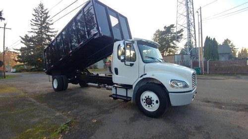2013 Freightliner M2 106 dump truck 20 Foot 26 ton New Box A In vendita
