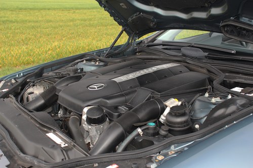 2002 Mercedes-Benz R230 SL500 zum Verkauf (Bild 160 von 203)