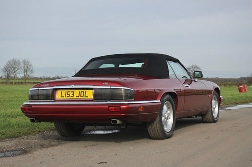 1993 Jaguar XJS Convertible 4.0 For Sale (picture 24 of 184)