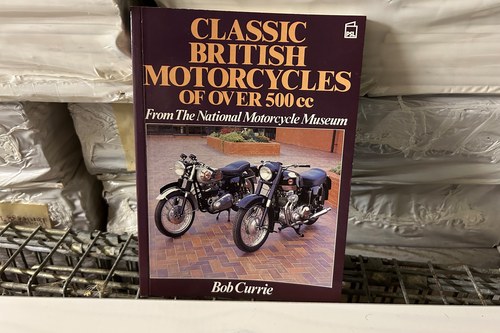 50 Packs of the Book - 'Classic British Motorcycles Over 500 In vendita all'asta