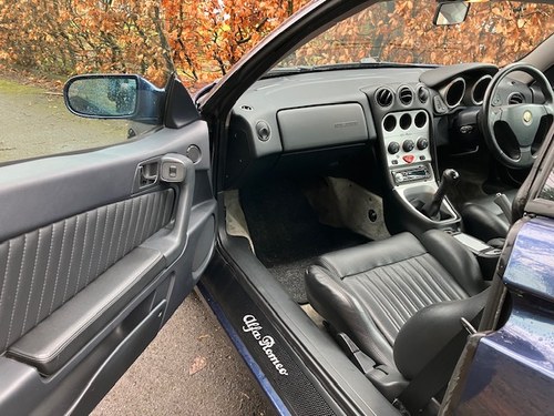2001 Alfa Romeo GTV à venda (imagem 33 de 92)