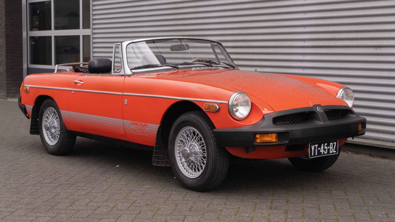 1975 MG MGB Cabriolet For Sale (picture 1 of 43)