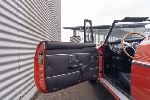 1975 MG MGB Cabriolet In vendita (immagine 25 di 43)