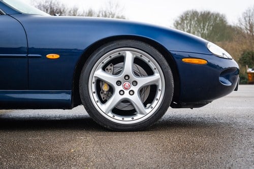 1998 Jaguar X100 XKR Paramount 450 In vendita (immagine 17 di 106)