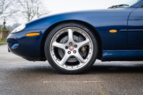 1998 Jaguar X100 XKR Paramount 450 In vendita (immagine 14 di 106)