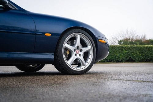1998 Jaguar X100 XKR Paramount 450 In vendita (immagine 62 di 106)