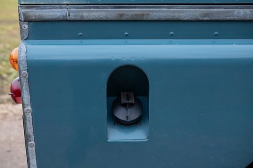 1972 Land Rover Series III 109" Safari Station Wagon zum Verkauf (Bild 83 von 151)