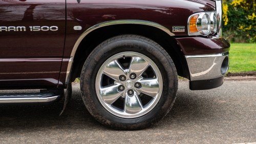 2004 Dodge RAM 1500 5.7L Hemi V8 For Sale (picture 11 of 205)