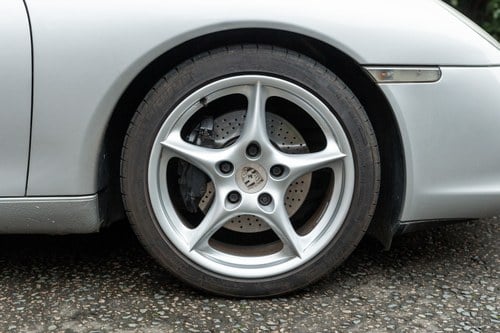 2002 Porsche 996 911 Carrera 2 Tiptronic 3.6 In vendita (immagine 18 di 133)