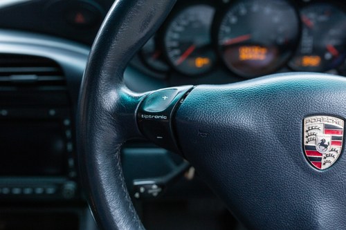 2002 Porsche 996 911 Carrera 2 Tiptronic 3.6 In vendita (immagine 35 di 133)