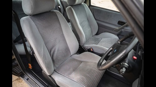 1991 Ford Escort XR3i EFI En venta (imagen 9 de 32)