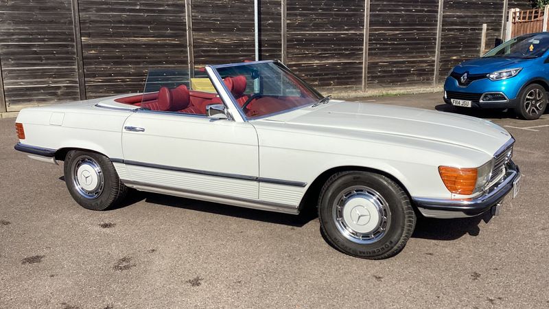 1973 Mercedes-Benz 350SL R107 For Sale (picture 1 of 148)