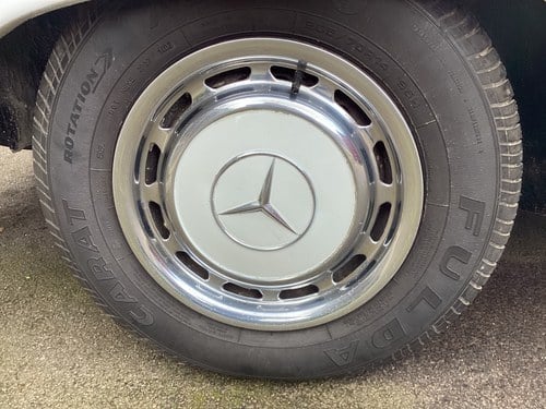 1973 Mercedes-Benz 350SL R107 zum Verkauf (Bild 11 von 148)