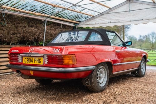 1985 Mercedes-Benz 280 SL (R107) Te koop (foto 15 van 177)
