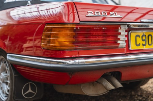 1985 Mercedes-Benz 280 SL (R107) Te koop (foto 109 van 177)