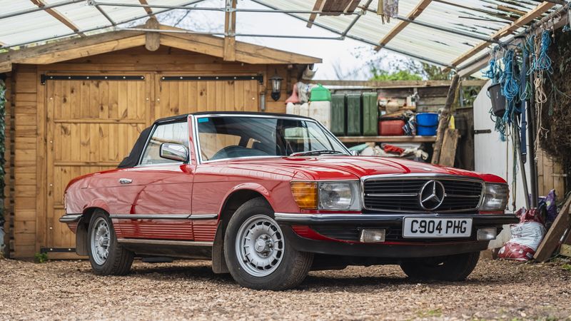 1985 Mercedes-Benz 280 SL (R107) For Sale (picture 1 of 177)