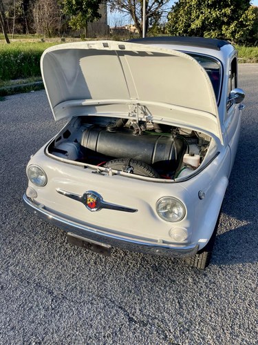 1969 Fiat 500 'Abarth 595' Evocation In vendita (immagine 40 di 59)
