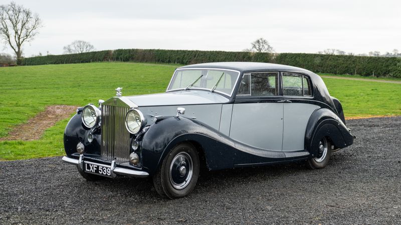 1951 Rolls Royce Silver Wraith James Young Sports Saloon For Sale (picture 1 of 222)