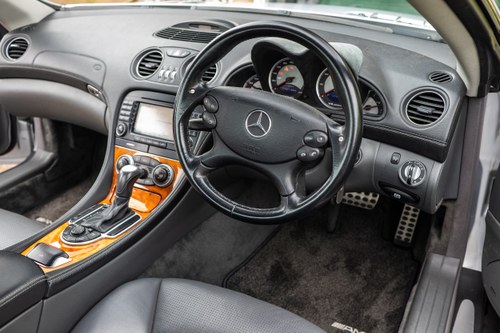 2006 Mercedes-Benz R230 SL55 AMG zum Verkauf (Bild 89 von 253)