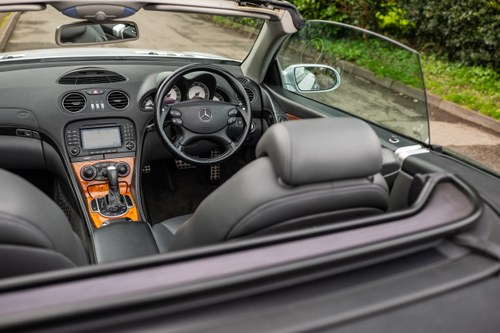 2006 Mercedes-Benz R230 SL55 AMG zum Verkauf (Bild 131 von 253)