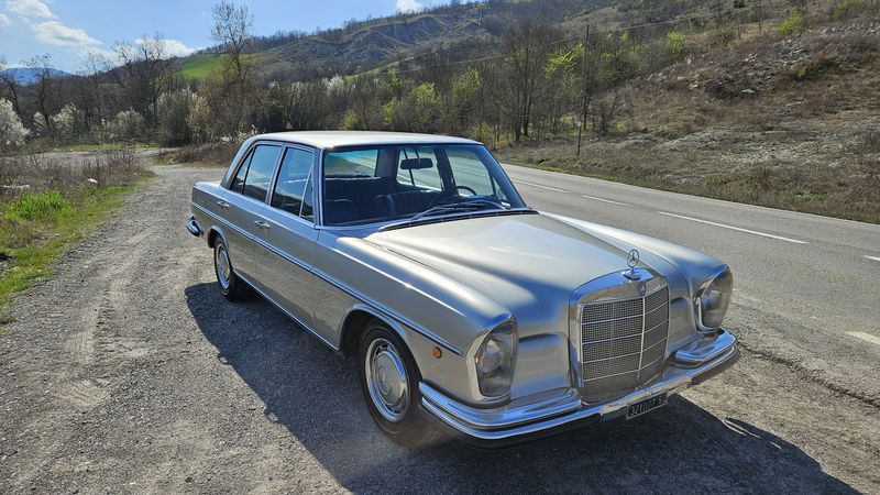 1967 Mercedes-Benz 250 SE For Sale (picture 1 of 46)