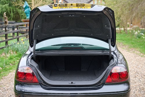 2006 Jaguar S-Type R V8 zum Verkauf (Bild 88 von 172)