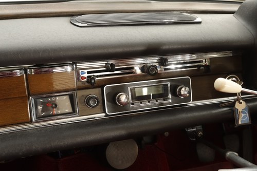 1964 Mercedes-Benz W111 220SB Te koop (foto 52 van 186)