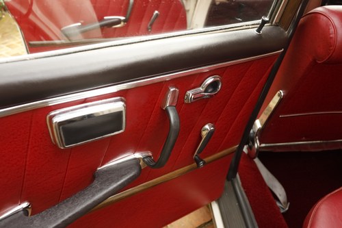 1964 Mercedes-Benz W111 220SB Te koop (foto 71 van 186)