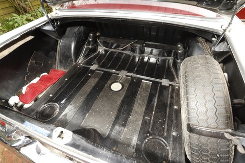 1964 Mercedes-Benz W111 220SB Te koop (foto 107 van 186)