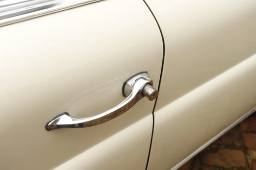 1964 Mercedes-Benz W111 220SB Te koop (foto 115 van 186)