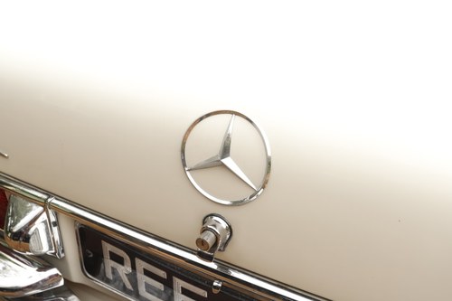 1964 Mercedes-Benz W111 220SB Te koop (foto 121 van 186)