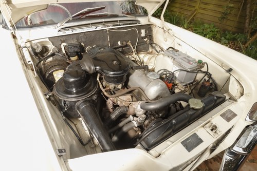 1964 Mercedes-Benz W111 220SB Te koop (foto 131 van 186)