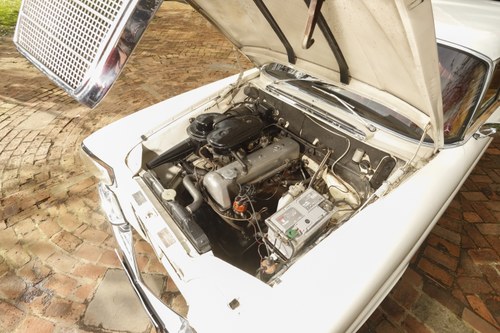 1964 Mercedes-Benz W111 220SB Te koop (foto 134 van 186)