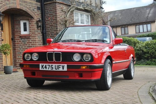 1993 BMW E30 318i LUX Convertible For Sale (picture 2 of 178)