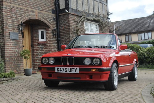 1993 BMW E30 318i LUX Convertible For Sale (picture 6 of 178)