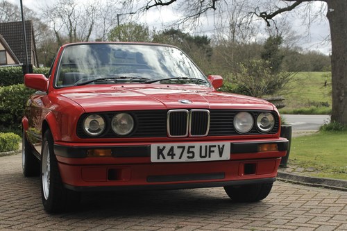 1993 BMW E30 318i LUX Convertible For Sale (picture 7 of 178)