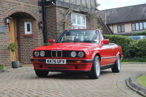 1993 BMW E30 318i LUX Convertible For Sale (picture 9 of 178)